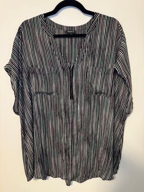 torrid Zip Front Harper Short Sleeve Blouse - Size 3X